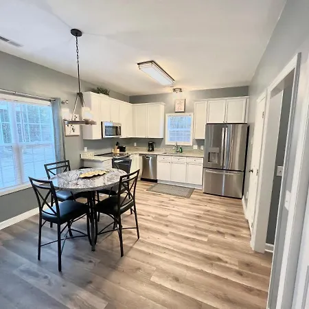Beautiful, Spacious, Hidden Gem In Heart Of Wilmington Exterior foto