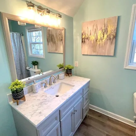 Beautiful, Spacious, Hidden Gem In Heart Of Wilmington Exterior foto