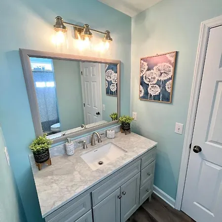 Beautiful, Spacious, Hidden Gem In Heart Of Wilmington Exterior foto