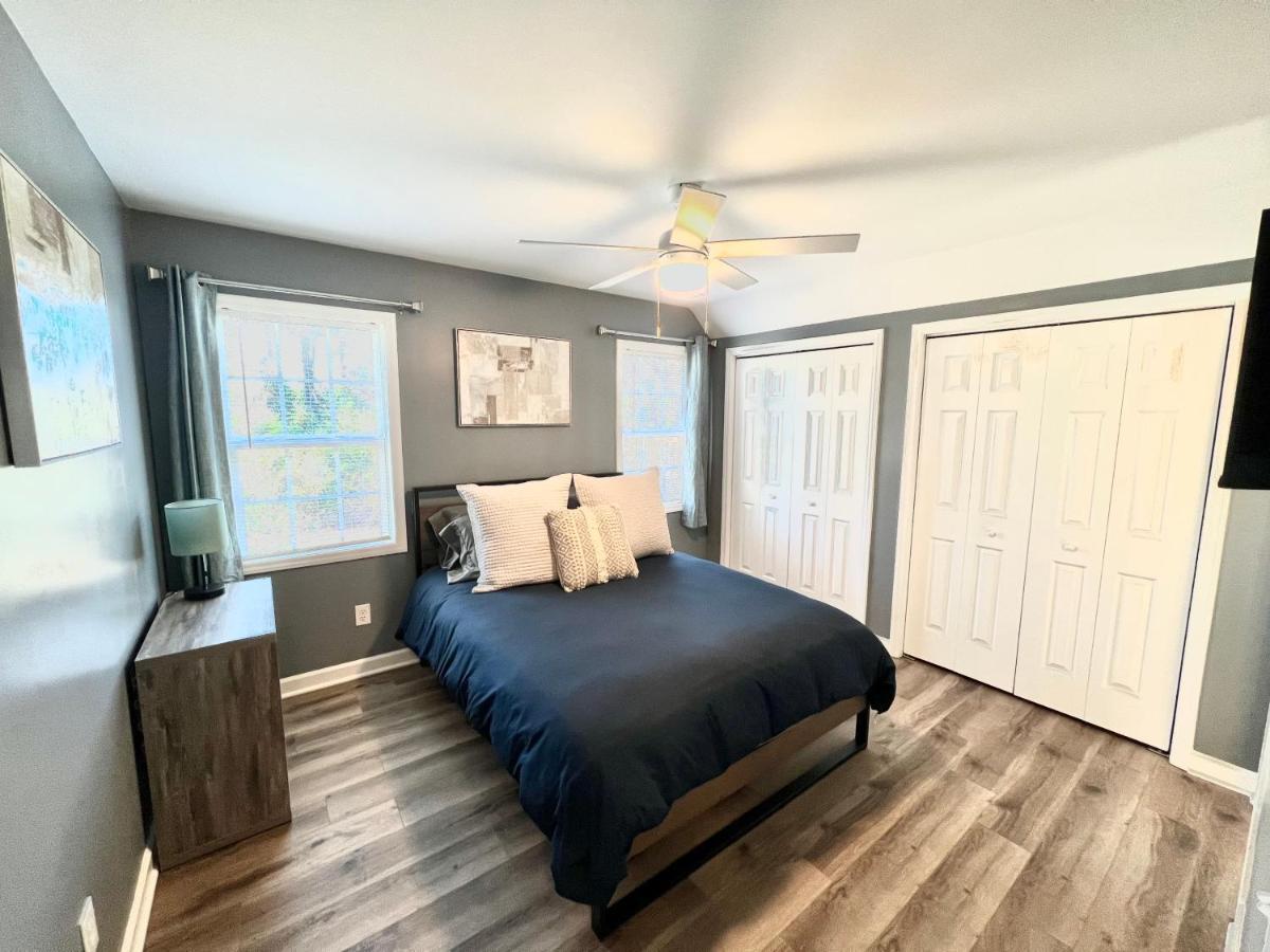 Beautiful, Spacious, Hidden Gem In Heart Of * Wilmington